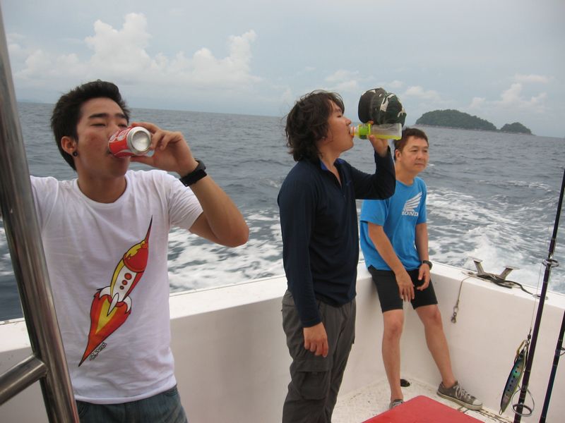 พอหอมปากหอมคอ พักผ่อนเล็กน้อย  :cheer: :cheer: