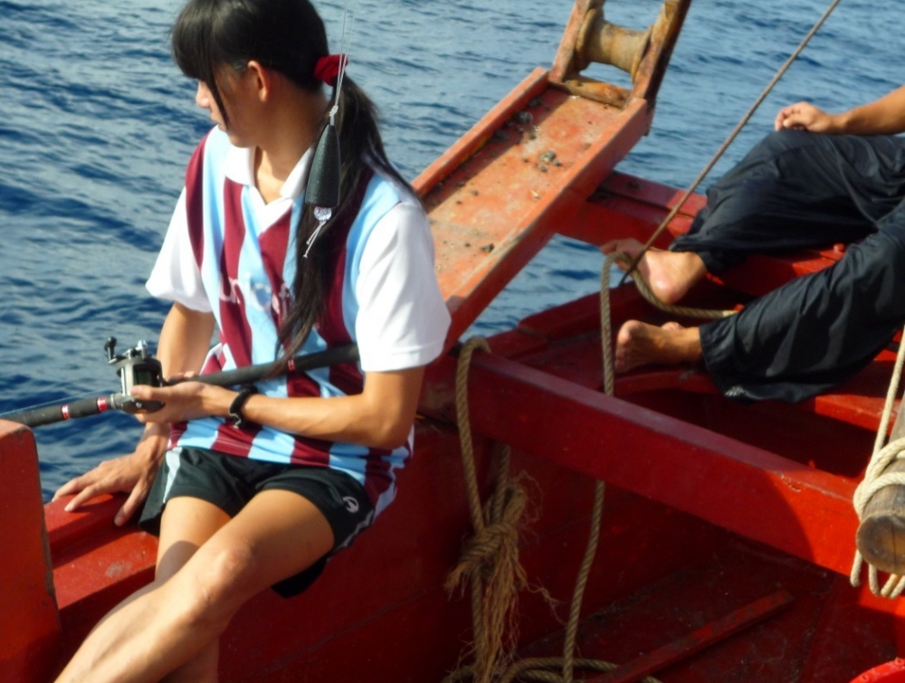 แล้วก็ สวยในเรือครับ น้องตั๋ม สวยที่สุดในเรือ จริงๆน้า :laughing: :laughing: :laughing: แฟนน้าคำหล้า