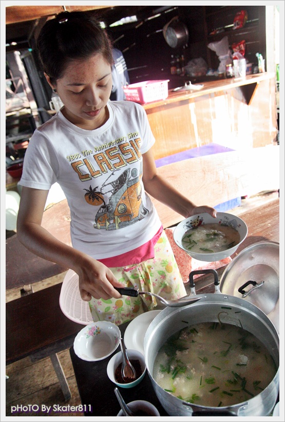 ตีไปซักพัก.. ไม่ไหว  ทานข้าวต้มดีก่า