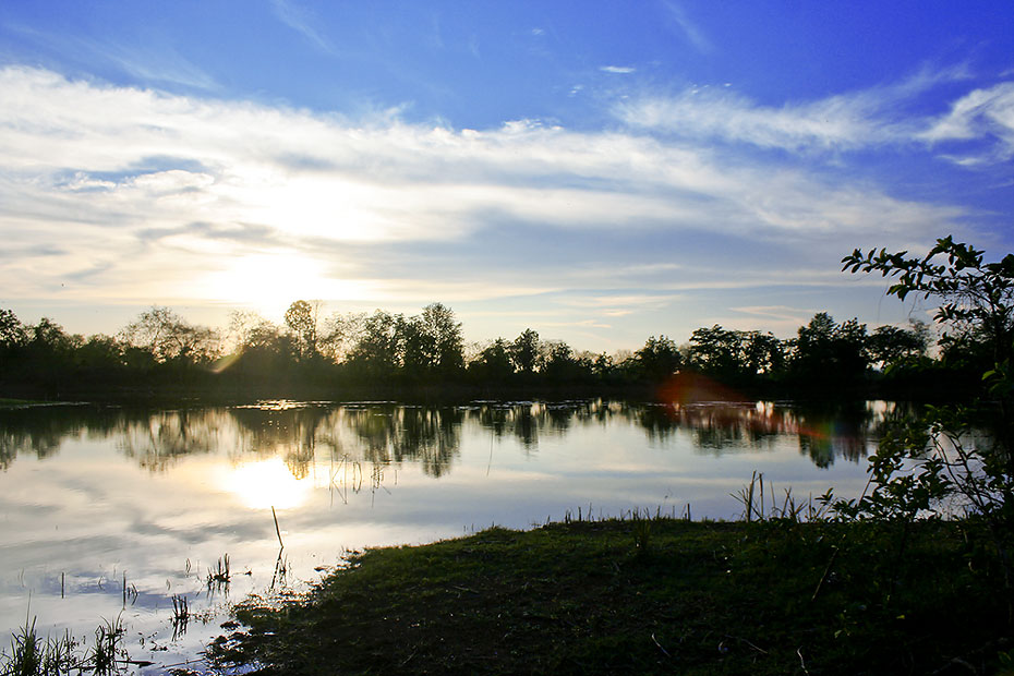 รูปหมายรูปสุดท้ายก่อนลงมือตกปลา
ไ