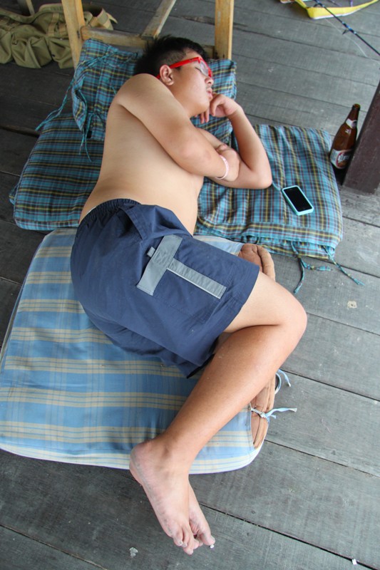 อ้วนๆตื่นๆๆๆๆๆๆๆๆๆๆ มาช่วยยกปลาก่อน :laughing: