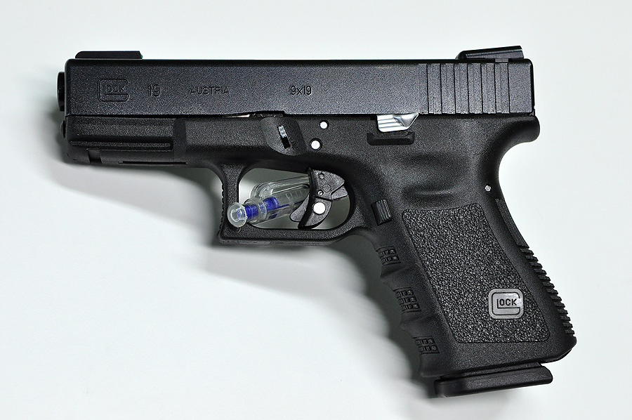 Glock 19 gen 3 :laughing: