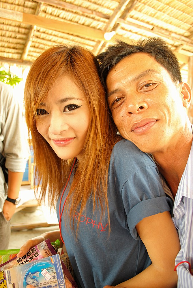 คนนี้หายไปนาน กลับมาเจอกันครั้งนี้ ต้องจัดหนักครับ  :cool: :cool: :cool: