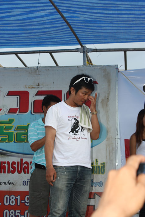 เซียนแบงค์ ขึ้นรับรางวัลแล้ว หะหะ

