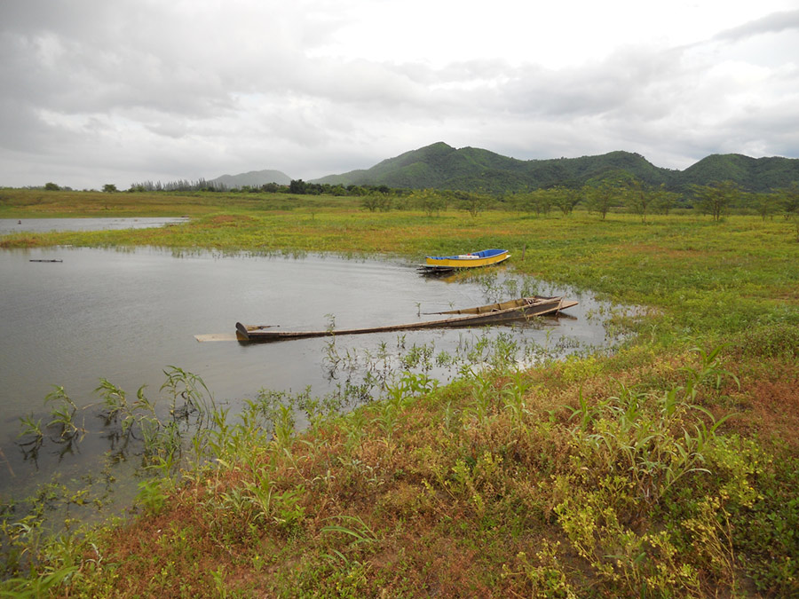 
   หมายเรือจอดเรือจม  เราไม่ละเลยหวดเข้าไป... :love: