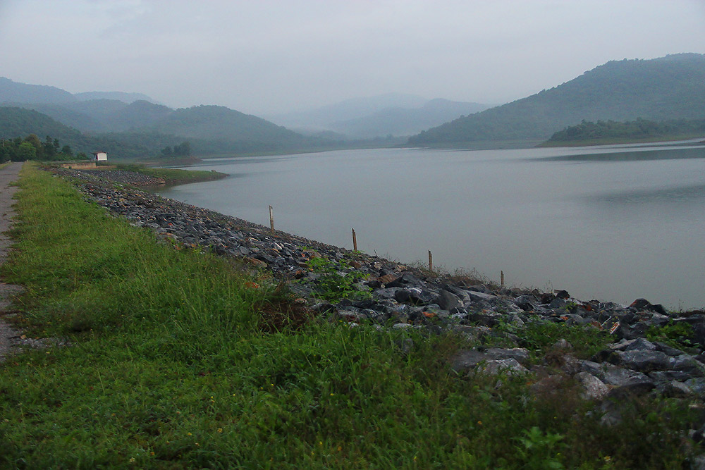 [q][i]อ้างถึง: eaklovefishing posted: 07-06-2554, 17:33:31[/i]

 +++  ครับ  