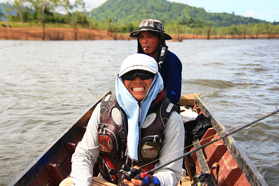 หลังจากพักกินข้าวกลางวันเสร็จ ก็บอกพี่เปียพาไปซ้ำหมายเมื่อเช้า :grin: