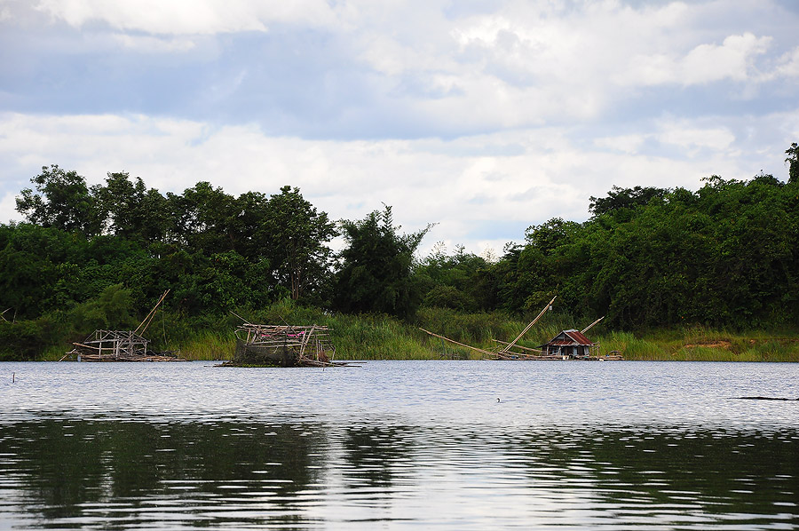 

[q][i]อ้างถึง: ball_ball posted: 13-06-2554, 22:08:27[/i]

เกาะเรื
