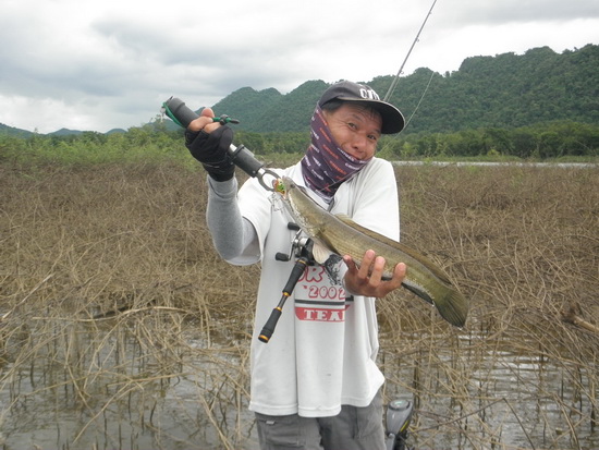 หล่อๆ  :laughing: :laughing: :laughing:
