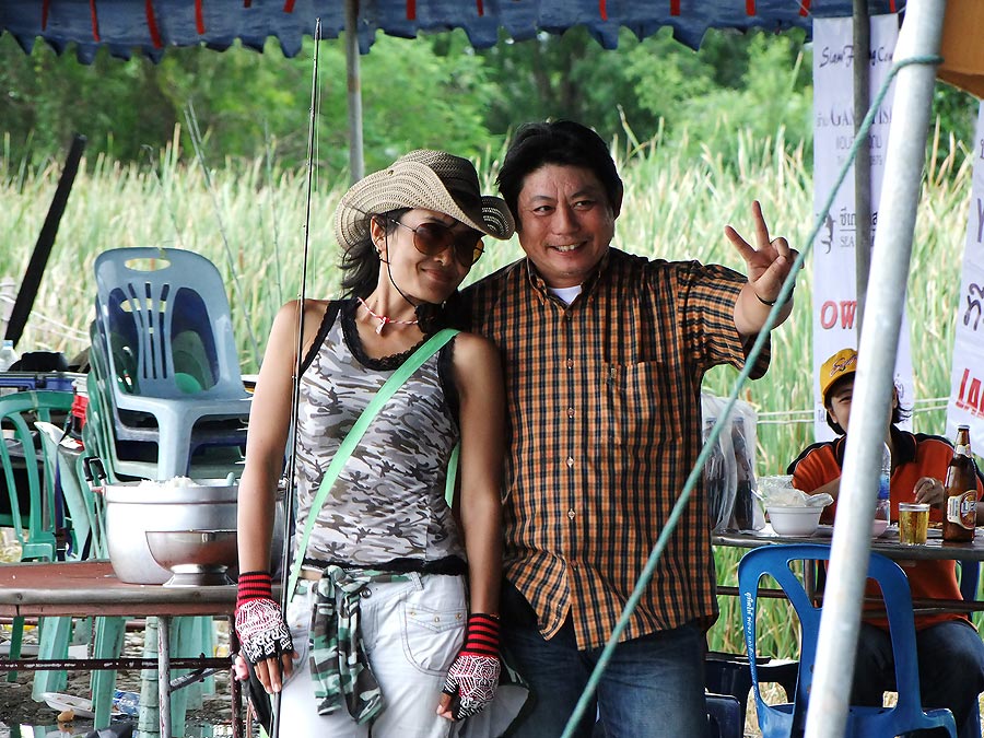 [b]ว่าแล้วก็จัดให้ซ๊ะเลยครับ ป้ามู๋ อิอิ[/b]  :grin: :grin: :grin: :grin: :grin: :grin: :grin: :grin