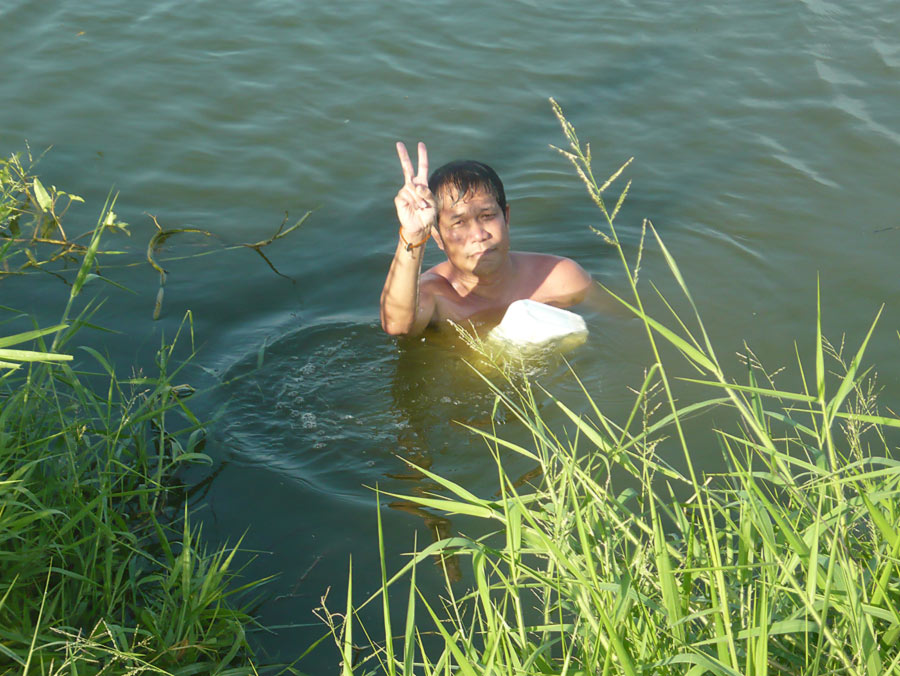 ลุย :laughing: :laughing: :laughing: