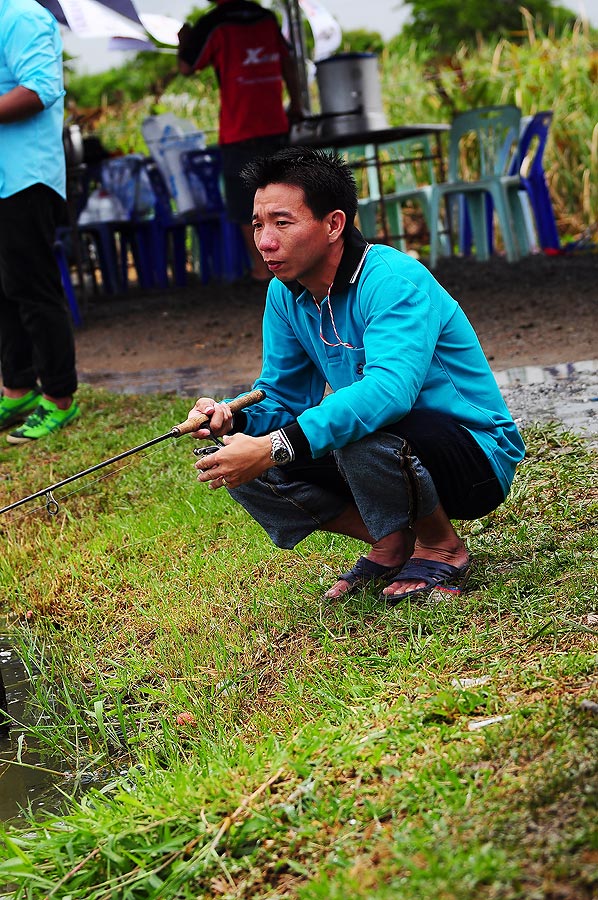 พี่แจ็ค ท่าจะเมื่อยแล้วเนอะ :grin: