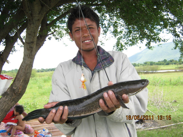 ขอหล่อ  อีกภาพ  ตรูล่ะเซ็ง.......


 :cheer: :cheer: :cheer: :cheer: :cheer:
