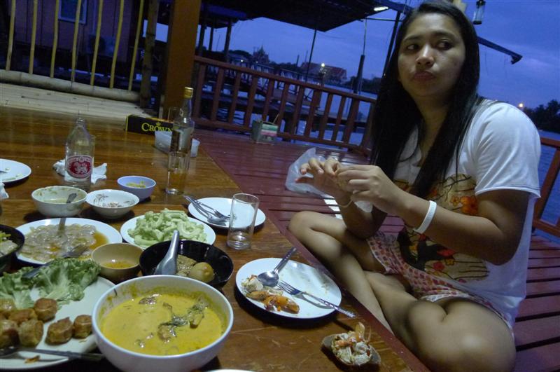 แม่ย่านาง  ประจำตัว
 :laughing: :laughing: :laughing: