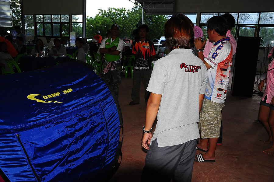 แตร๋น แต๋น แตร๋............Actionlure ภูมิใจเสนอเจ้าหนุ่ม เข้าแข่งด้วยคร๊าบบบบบบบ :grin: :grin: :gri