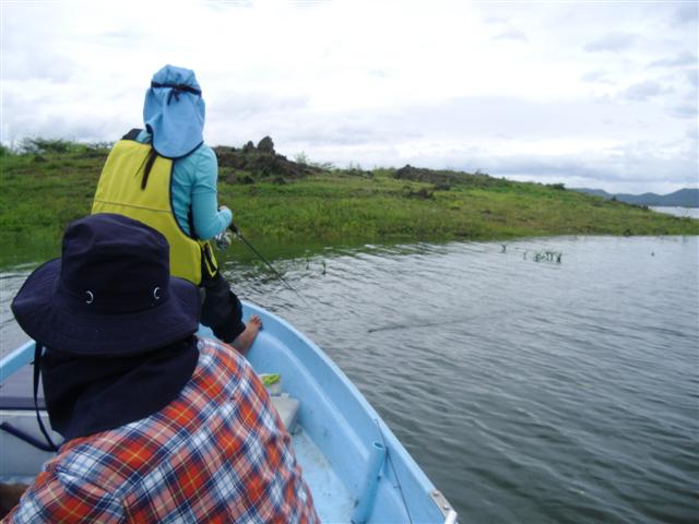 ตัดมาที่เรือลำผมบางคับ :grin: