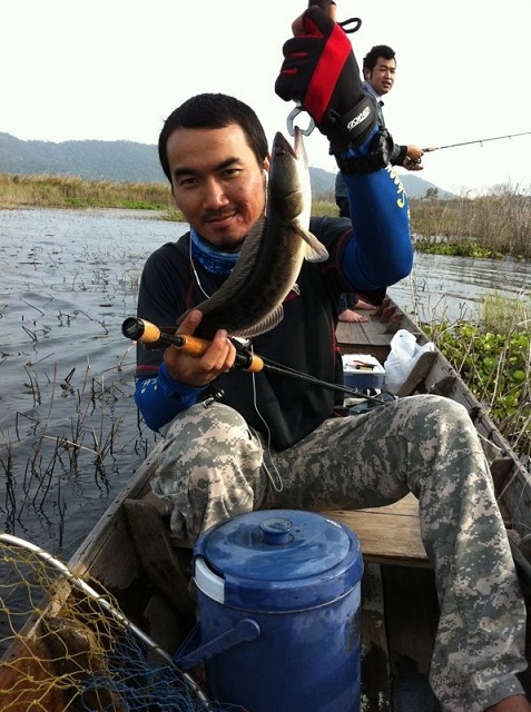 หล่อกันไป ซ้ำใจสุดๆ

ดีครับน้า BIG+FISH 