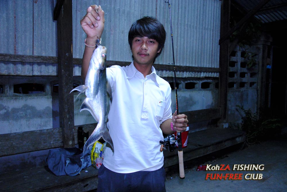                                                 [b]ล่ากันด้วยภาพ นี้