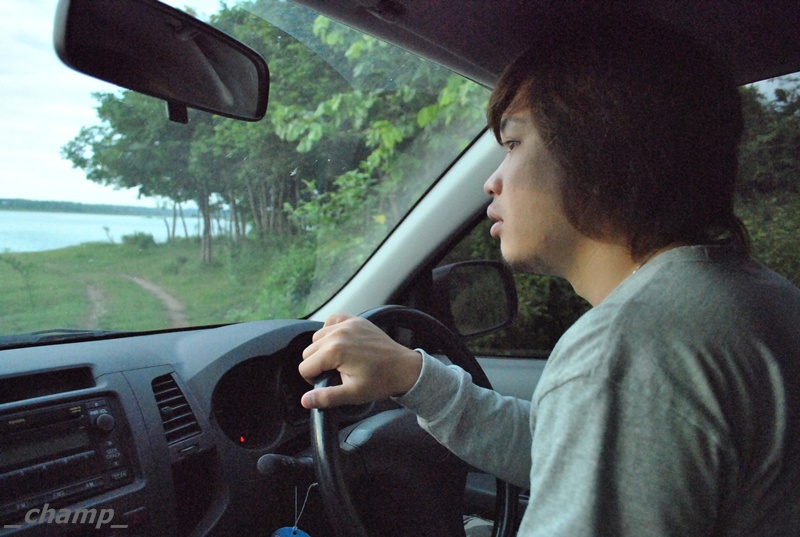 แชมป์ๆ ดูไรนู้นนนนน

 :think: :think: :think:
