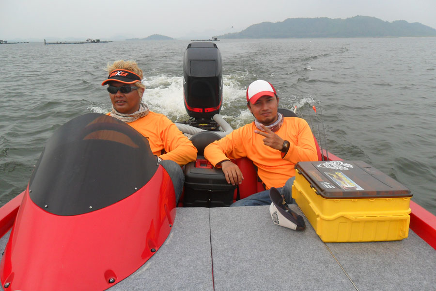 เรามาดูเรือน้าแหล่มกันบ้างนะครับ
 :love: :love: :love: