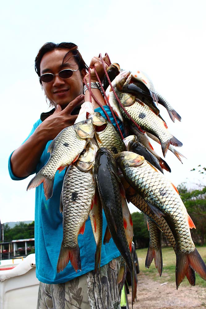 จัดเต็มครับ..... :laughing: :laughing: :laughing: :laughing: :laughing: