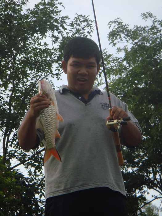 [q][i]อ้างถึง: แก่แดด posted: 24-06-2554, 17:19:23[/i]

 :grin:[/q]
ข