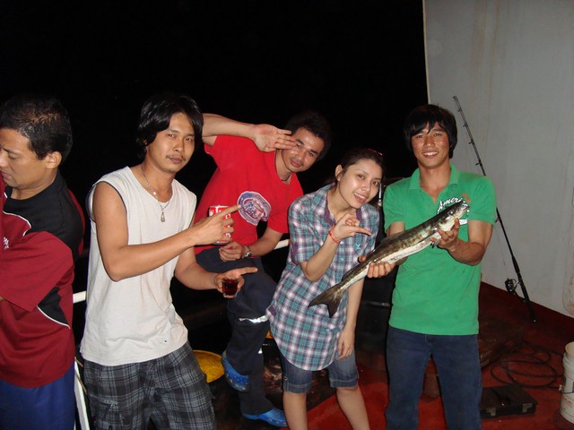 หลังจากส่งเหล็กเสร็จเรือก็วิ่งเรือเปล่ามารับข้าวสาลีที่เมืองบิสเบน ออสเตรเลียนะครับระหว่างที่รอเข้าก