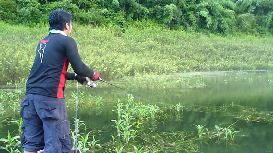 ปาด Hardbait เข้าร่อง สู้ๆ