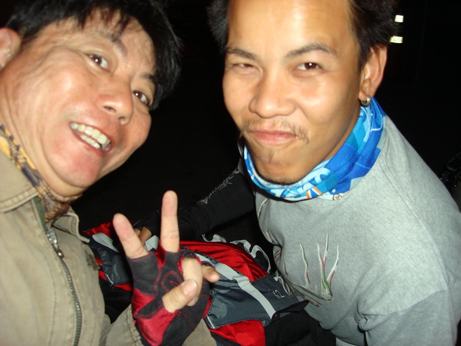 รูปคู่ซะหน่อย  :love: :love: :love: