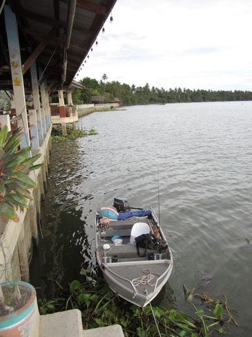 บรรยากาศริมน้ำ..สวยๆๆครับ :grin: