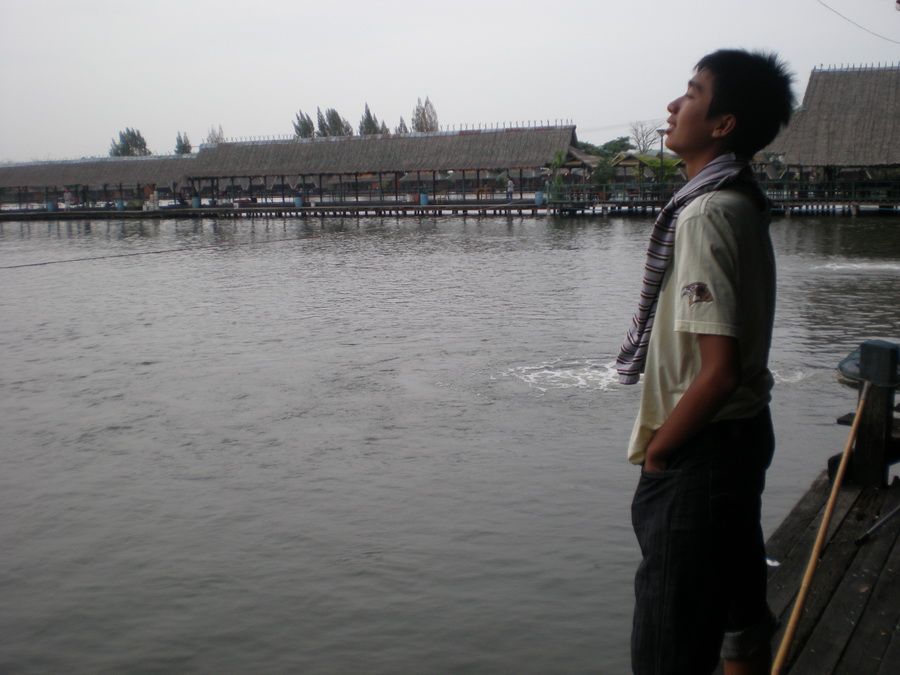 บรรยาศสดชื่นจริงๆตอนเช้าๆ ใข่ไหมป๋าเหนาะ :tongue: :tongue: :tongue: