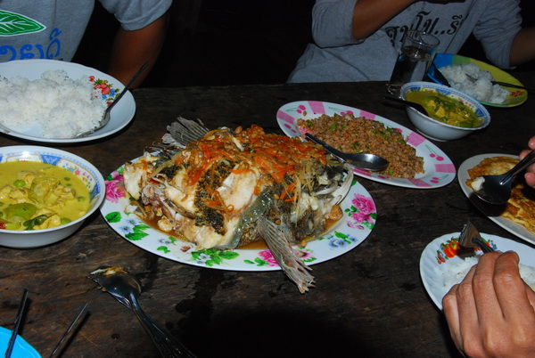  [b]ขอบคุณปลาบู่  มื้อนี้ซัดไปหลายจาน[/b]  :grin: