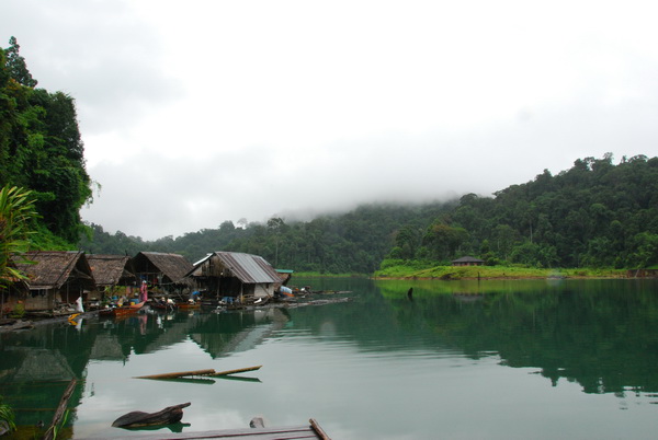  [b]ที่พักที่สวยที่สุด[/b]   :love: