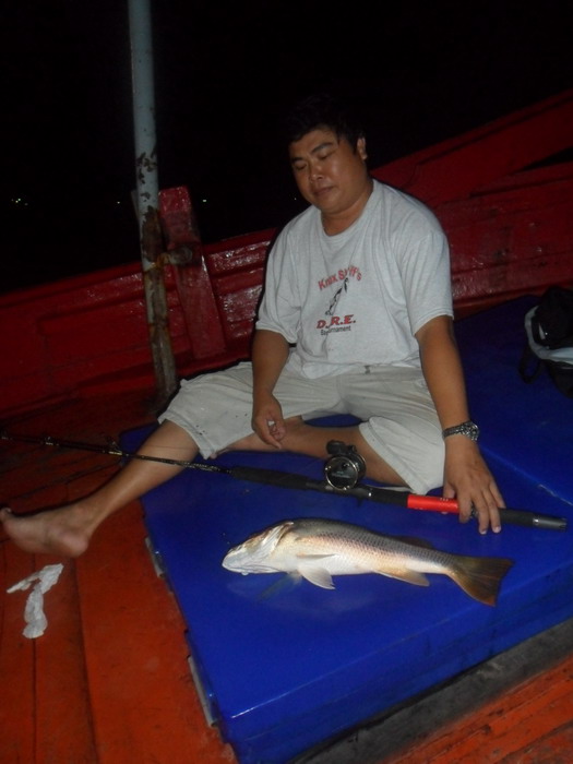 น้าพินนอนทีหลังครับ คืนนี้ได้ปลาอั้งเก๋ยขึ้นมาด้วยล่ะ 
 :ohh: :ohh: :ohh:
