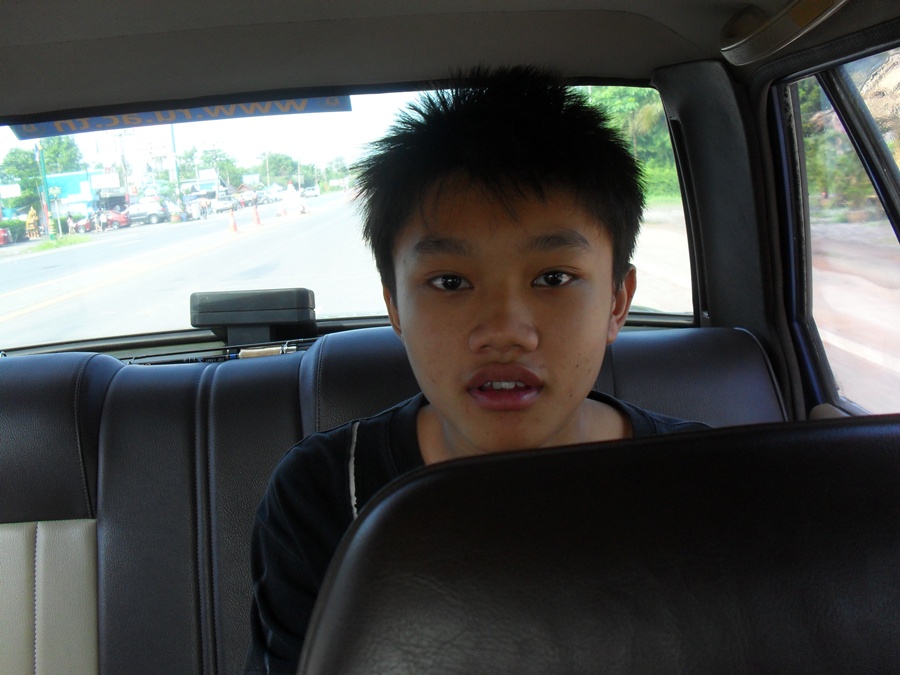 ลูกชายคนเดียวของผม  เปิดตัวเป็นครั้งแรกในงานนี้ :cool: :cool: :cool: :cool: :cool: :cool: :cool: :co