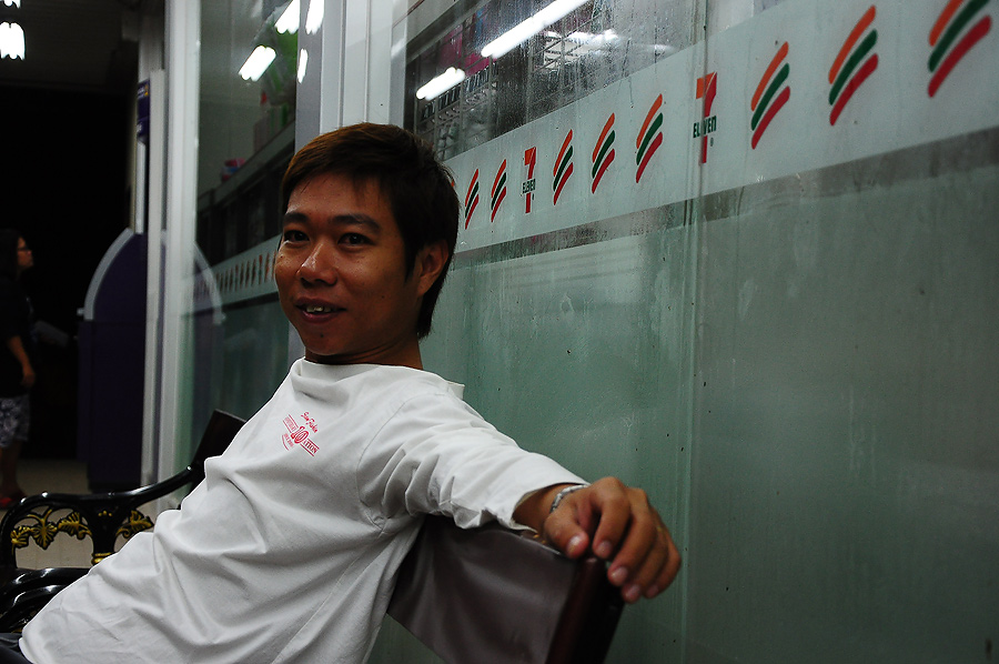 นังหนุ่มพักนี้วีซ่าผ่านบ่อยได้ไงว่ะเนี่ย :ohh: :ohh: :grin: :grin:
