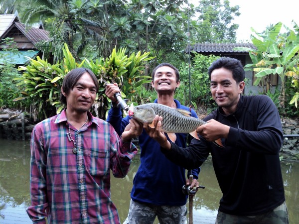 [b]รูปสุดท้ายแล้วครับ....ขอขอบคุณทุกๆ ท่านที่เข้ามาชม  เข้ามาเชียร์ครับ  ขอบคุณครับ [/b]


 :love