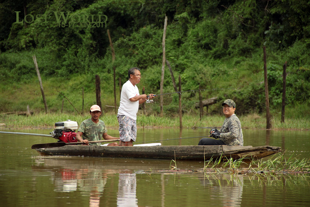 

เป็นพี่ปาน กับพี่เต่า นั่นเองครับ

บนบทสนทนาข้ามลำเรือ เหมือนพี่เต่า  จะได้โบนัสไปแล้วนะครับ
