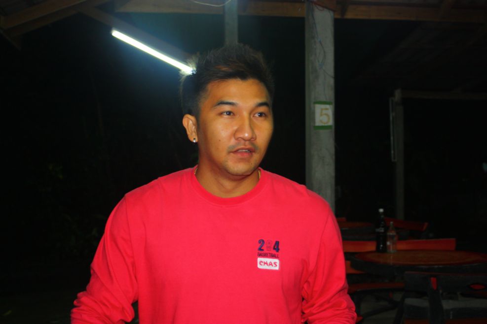 นาย  เอส  อีกหนึ่งในสมาชุก



 :grin: :grin: