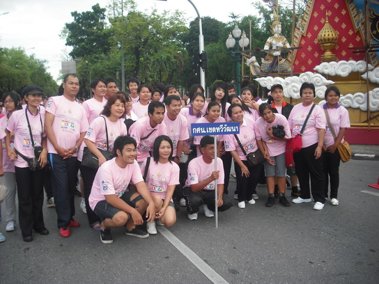 มีแอคชั่นถ่ายรูปเพื่อเป็นที่ระทึก .........................  :love: :love: :love:
