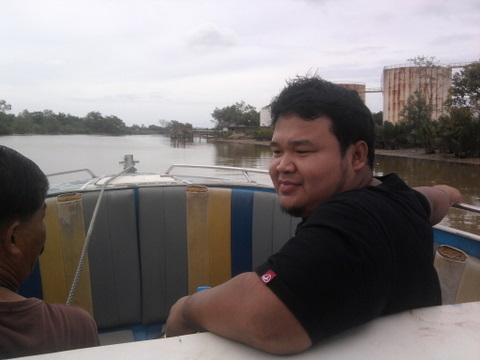พลิ้วอยู่หัวเรือตามเคย