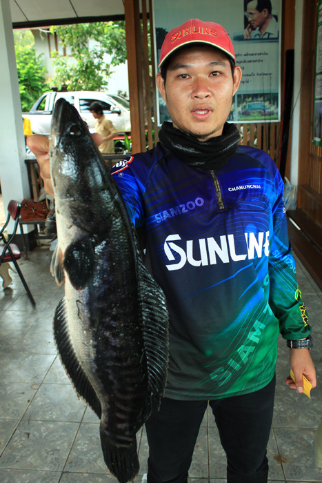 2 นิดๆ แพ้เค้าไปหน่อยนะน้อง  :laughing: :laughing: :laughing: :laughing: