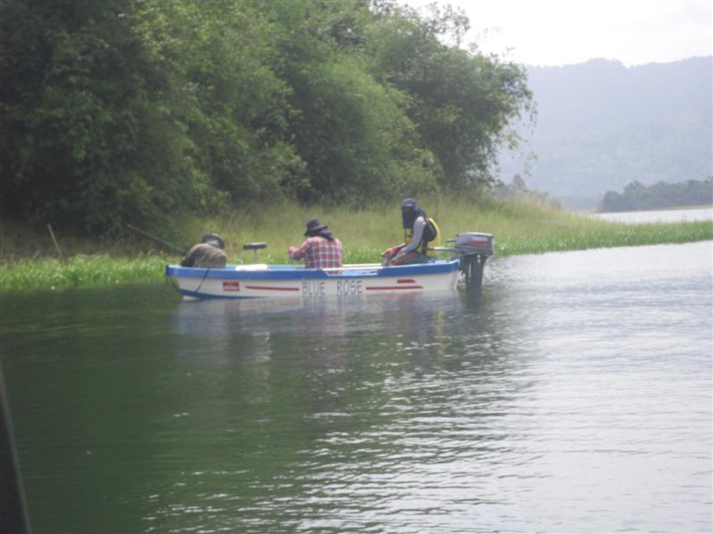 ลำนี้เรือผมเองคับ :laughing: :laughing: