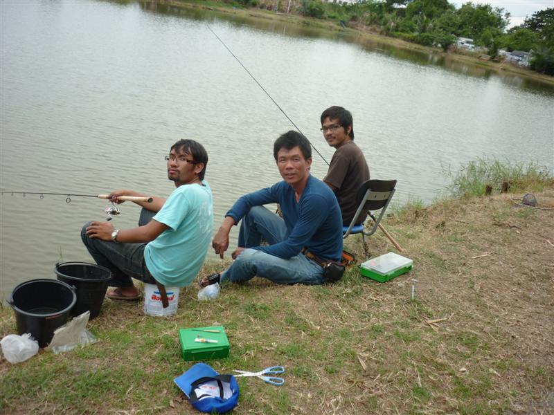 ทริพนี้ก็ขอลากันด้วยภาพนี้ครับ   ต้องขอขอบคุณน้าเวปด้วยครับ ที่ทำให้เวปนี้เป็นสื่อกลางทำให้ผมได้พบน้