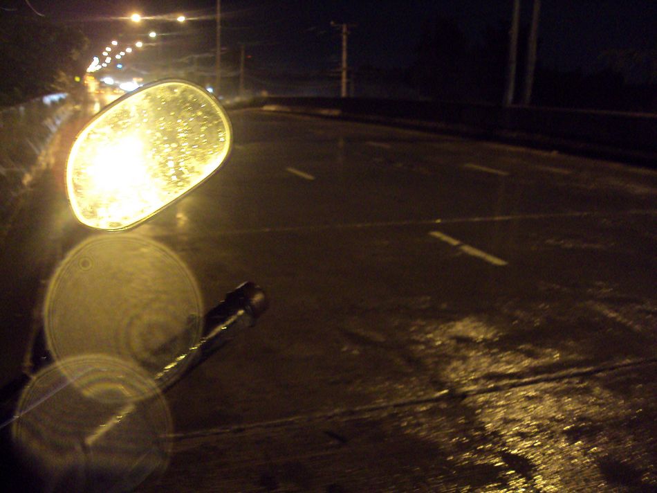 ฝนตกมาตลอดทางคับ อุปสรรคเยอะน่าดู เลยแต่ต้องสู้คับ.....บ้านๆๆๆๆๆ  ท่องไว้ 5555