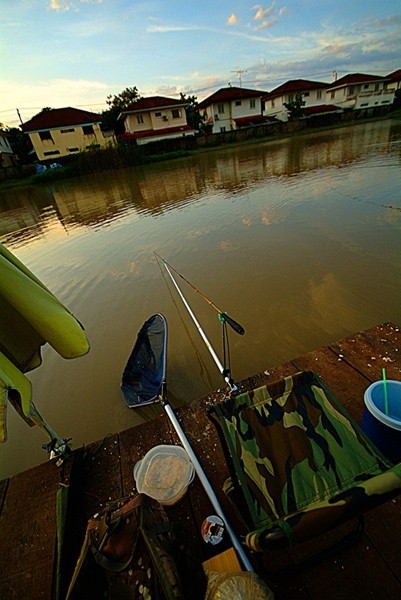 ที่ไม่มีรูปตัวเองเพราะปลาไม่กินเลยถ่ายรูปเล่นคับ :grin:
