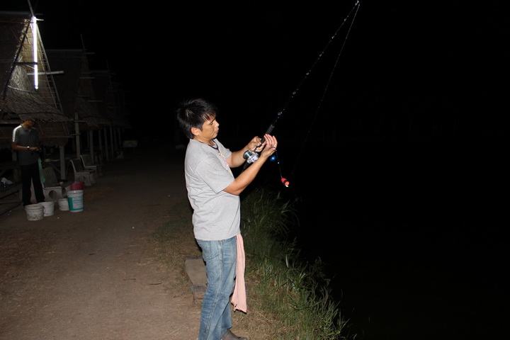 เบ็ดไม่คม   :flag: :flag: :flag: :flag: :flag: