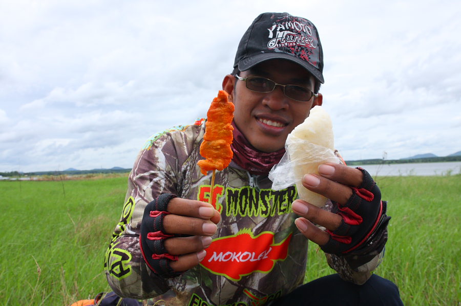 ข้าวเหนียวกะหมูปิ้ง ของคู่กัน :heart: :heart: