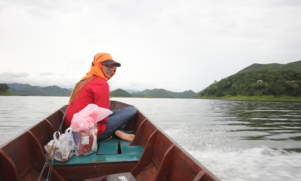 เช้าวันใหม่ตัดมาที่เรือกันเลยนะครับ ข้าวของเยอะมาก พะรุงพะรังเลยไม่ได้ถ่ายรูปตอนลงเรือไว้