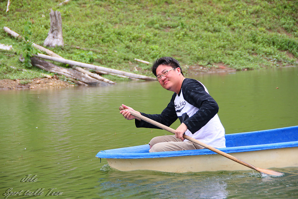 โอเลี้ยงส้งตรีงรัยอ่ะ กรูออกมาหากระสูปเว้ย รอดด้วยไอป็อกมันไม่สมศักดิ์ศรีเว้ย :cool: :cool: :cool: :